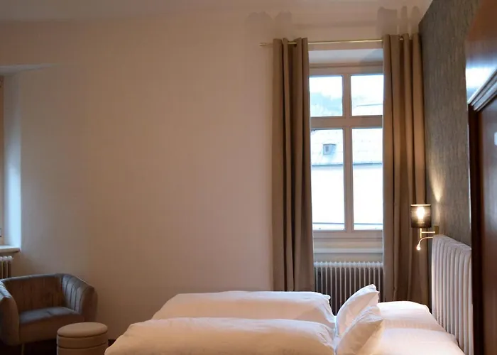 Nocleg ze śniadaniem Cafe Zentral, Mit Fruehstueck